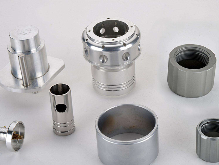 數控車床加工零（líng）件